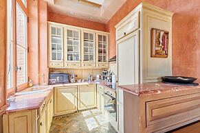 Luxury Duplex in the Heart of Deauville With a Large Garden