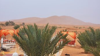 Adrar Luxury Camp