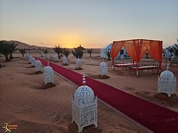 Adrar Luxury Camp