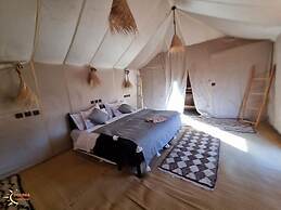 Adrar Luxury Camp