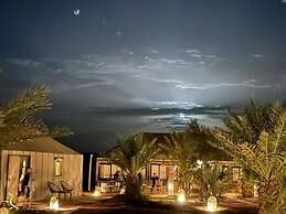 Adrar Luxury Camp