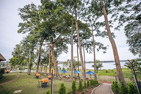 De Rain Eco Beach Resort