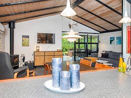 Charming Retreat by River - By Traum Ferienwohnungen