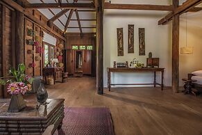 PHUM KHMER LODGE