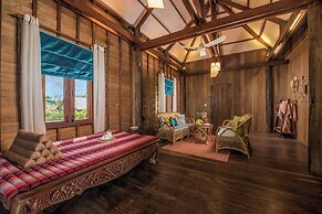 PHUM KHMER LODGE