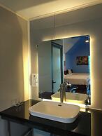 Dragonfly Hotel Nghia Lo - Free Sauna & Onsen