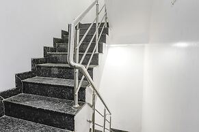 Fabhotel Sai Plaza Executive