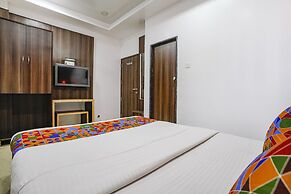 Fabhotel Sai Plaza Executive