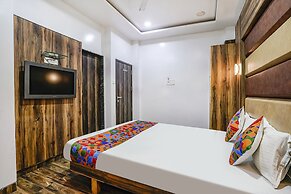 Fabhotel Sai Plaza Executive