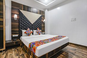 Fabhotel Sai Plaza Executive