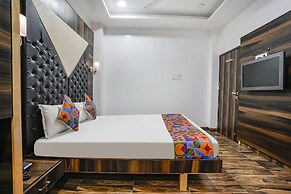 Fabhotel Sai Plaza Executive