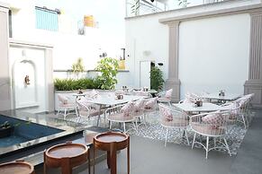 Fabhotel Memories Inn