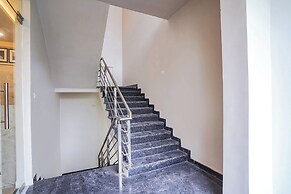 Fabhotel Memories Inn