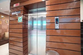 Fabhotel Johri Regency