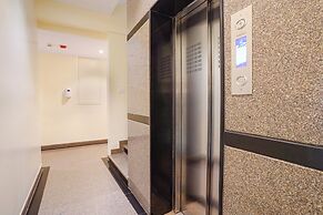 Fabhotel Northern Suites