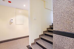 Fabhotel Northern Suites