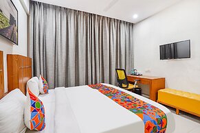 Fabhotel Northern Suites