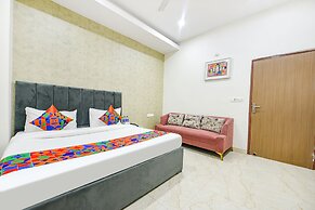 FabHotel Kavya Inn