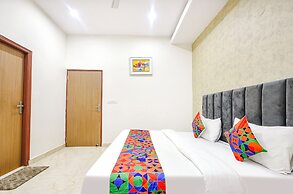 FabHotel Kavya Inn