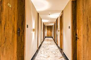 Fabhotel Prime Krishna Regency