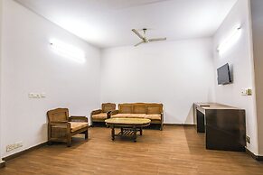 Fabhotel Sunrise Villa