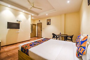 Fabhotel Seven Seas