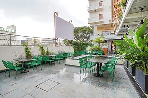 Fabhotel Prime The Waves