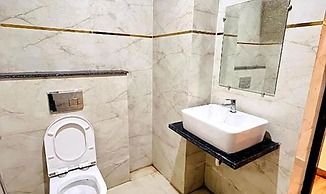 Fabhotel Sky Heights