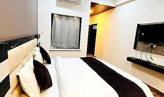 Fabhotel Sky Heights