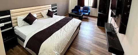 Fabhotel Sky Heights