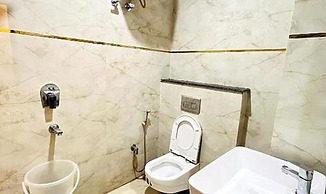 Fabhotel Sky Heights