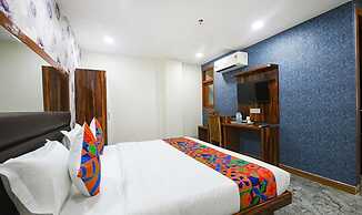 Fabhotel Mona Continental