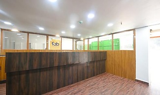 Fabhotel Mona Continental