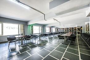 Fabhotel Prime Neelam