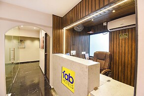 FabHotel Olive Suite