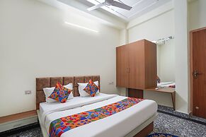 Fabhotel Shri Ram Mohan Palace