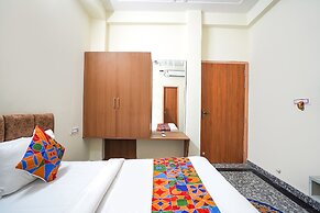 Fabhotel Shri Ram Mohan Palace