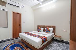 Fabhotel Shri Ram Mohan Palace