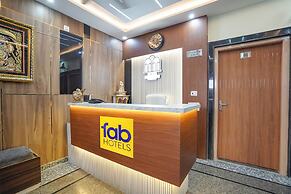 Fabhotel Shri Ram Mohan Palace