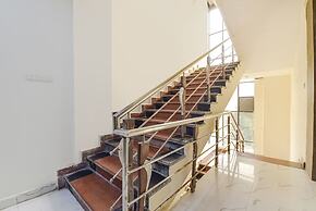 Fabexpress Shri Shyam Palace