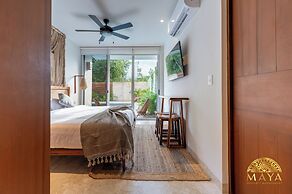 NHOA 101B 1BR Lux Pool access Aldea Zama