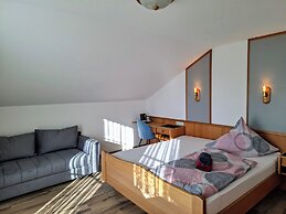 Frühstückspension Lichtenauer Hof