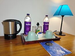 Hotel Aura by Woco Stays