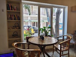 Hotel Aura by Woco Stays