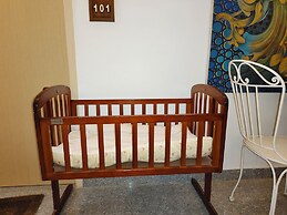 Hotel Aura by Woco Stays