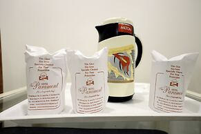 Airpot The Paramonnt Hotel