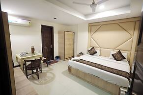 Airpot The Paramonnt Hotel