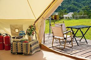 Ora Hill Farmstay & Glamping Hoa Binh