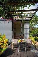 Ora Hill Farmstay & Glamping Hoa Binh