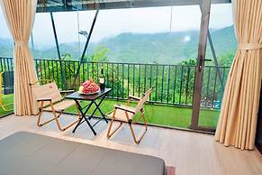 Ora Hill Farmstay & Glamping Hoa Binh